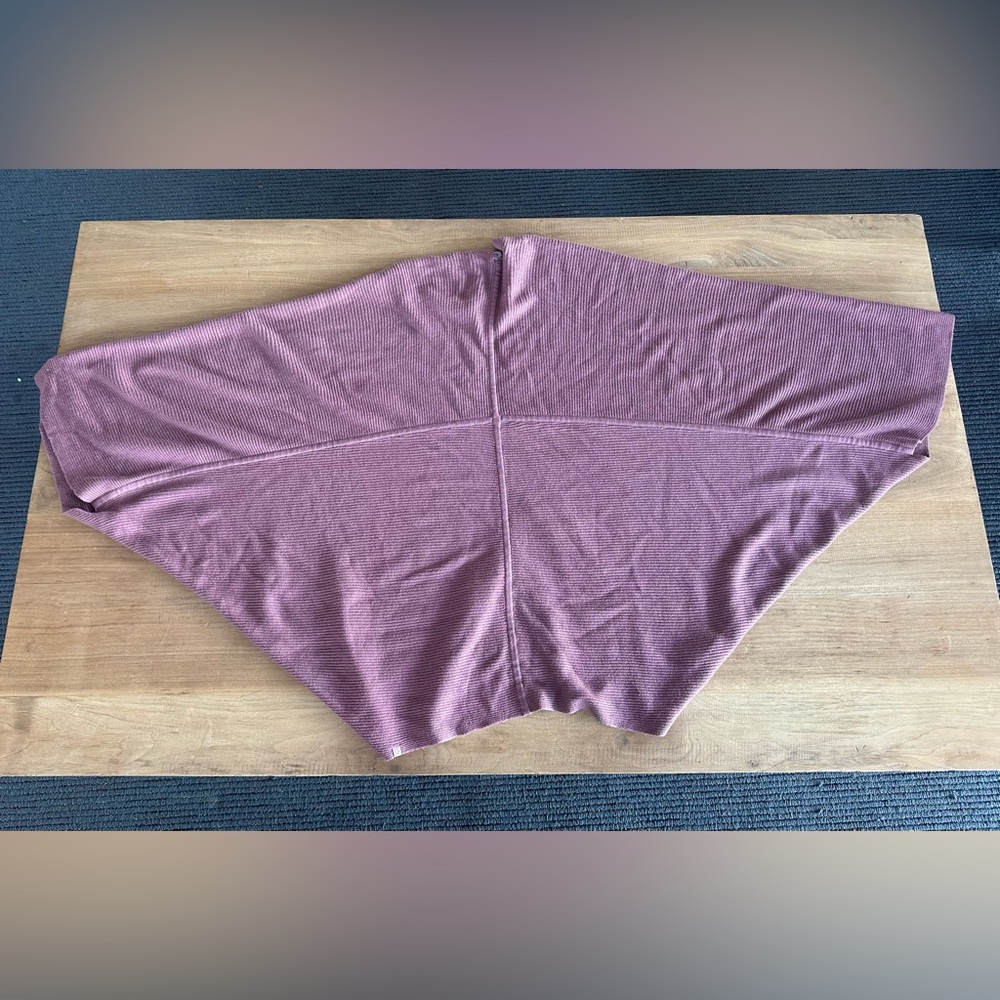 Lululemon Mauve Ribbed Cardigan - Picture 6 of 6